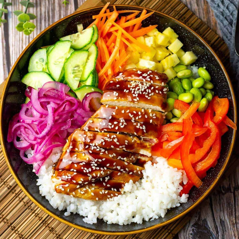 Préparation du poke bowl — Les Douceurs d'Asie